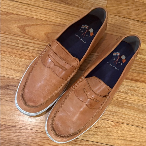 Cole Haan Other - Cole Haan Men's British Tan Leather Upper Loafers